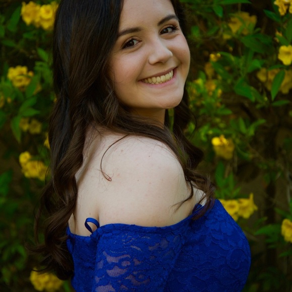 Meet your Posher, Avery - Picture 2 of 3